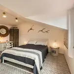 Casa Royale Aria *