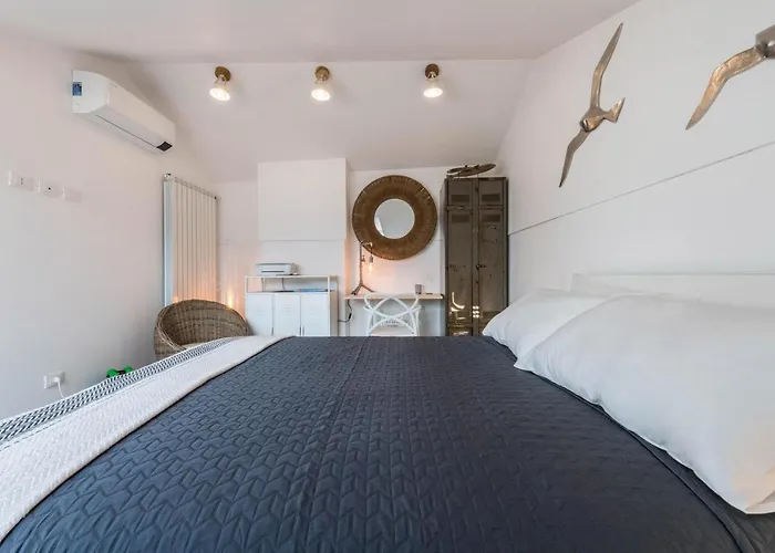 Casa Royale Aria *