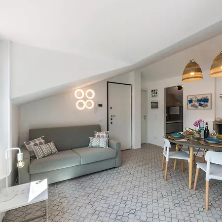 Casa Royale Aria